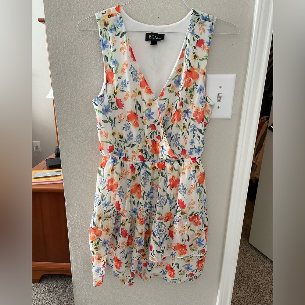 BCX dress.  Multi color floral.  Beautiful summer dress.  Wonderful condition
